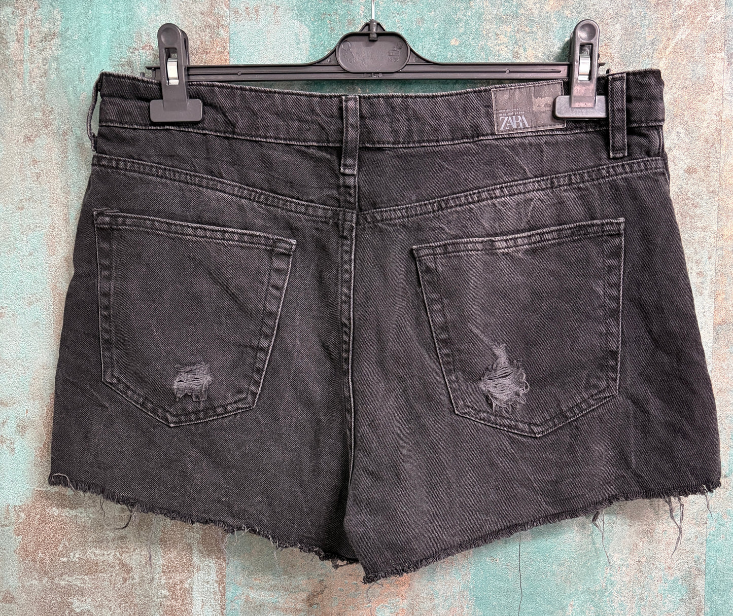 Pantaloni scurți damă din denim