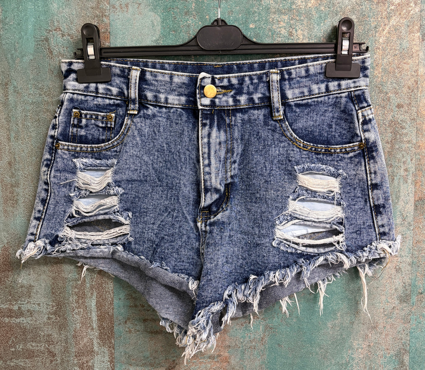 Pantaloni scurți damă din denim