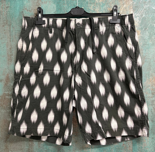 Pantaloni scurți pentru barbați