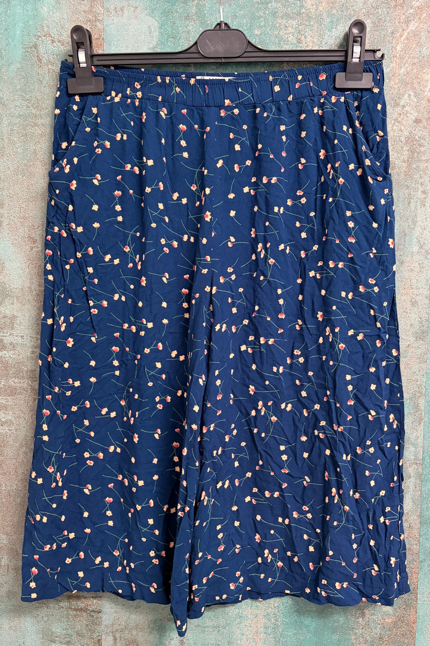 Pantaloni lejeri damă cu buzunare