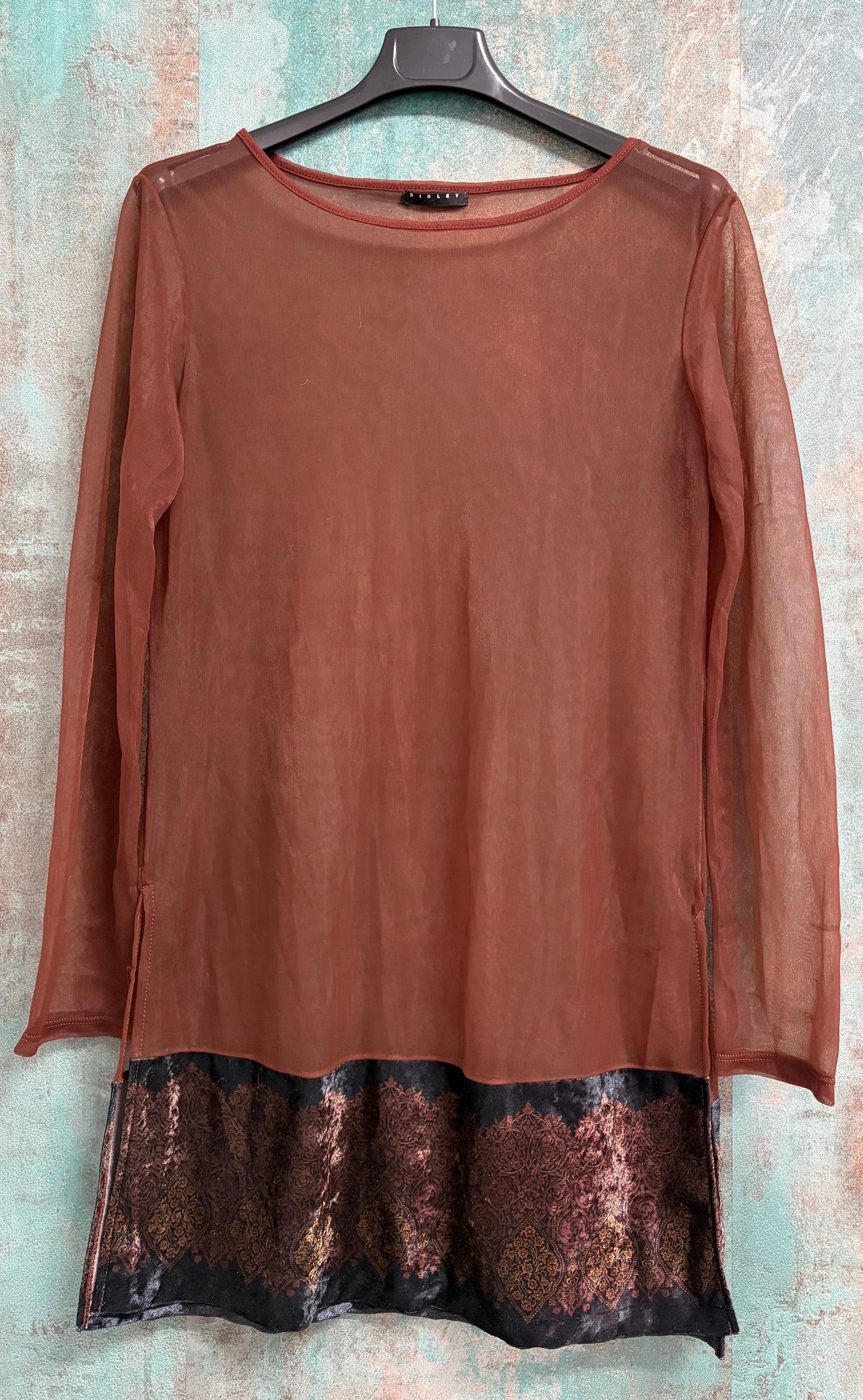 Rochie transparentă