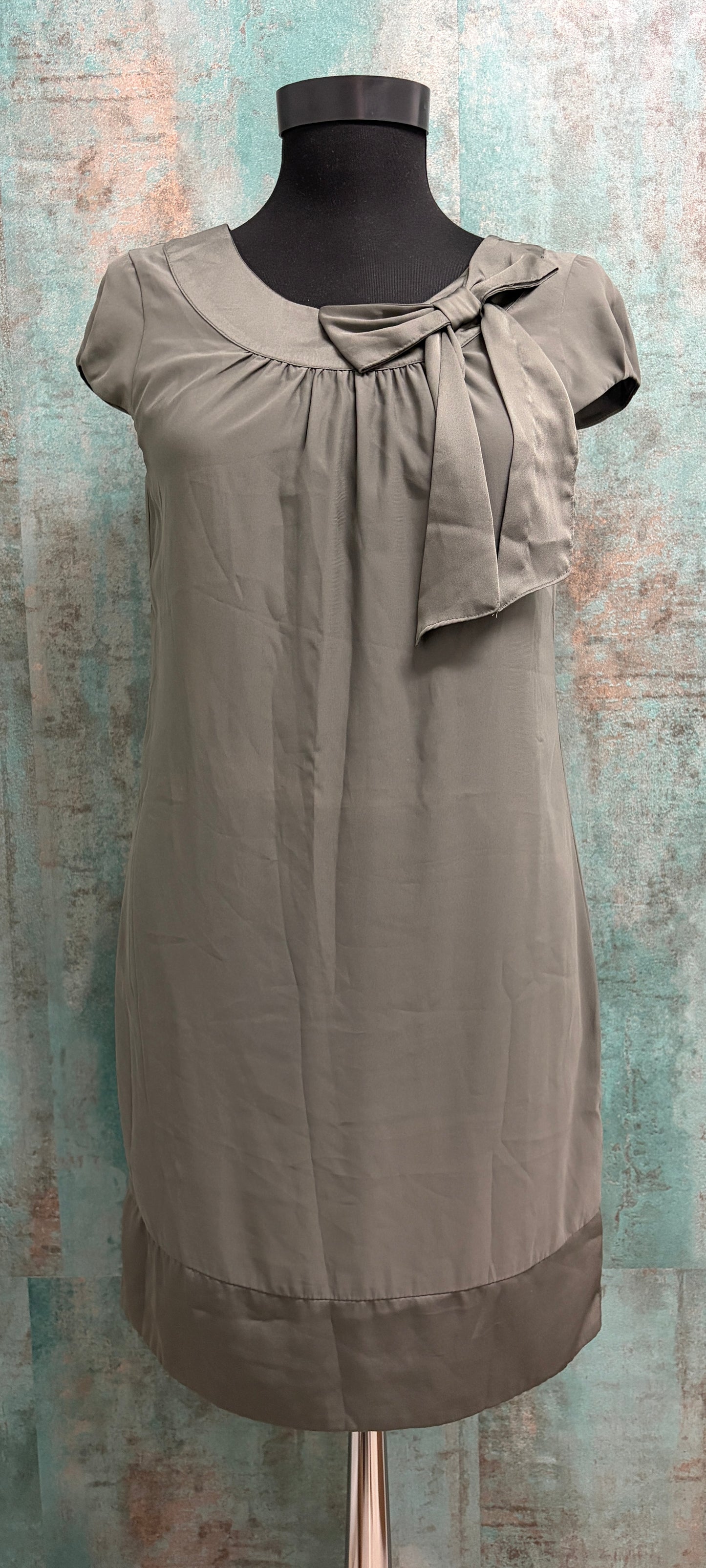 Rochie lejeră elegantă